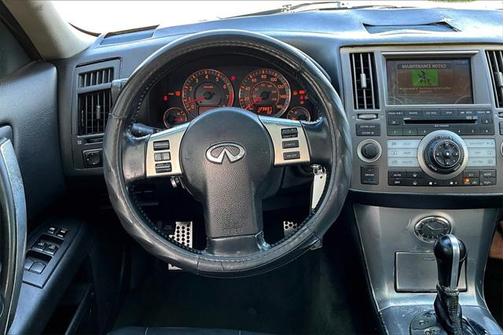 2006 INFINITI FX35 Base