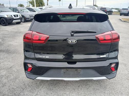 2020 Kia Niro LX