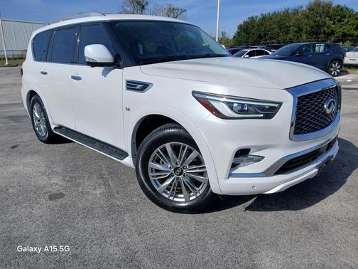 2019 INFINITI QX80 Luxe