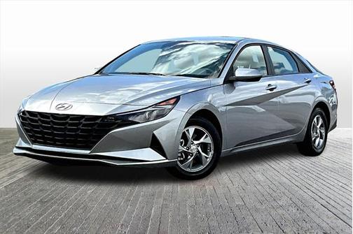 2023 Hyundai ELANTRA SE