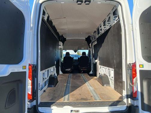 2023 Ford Transit-250 Base