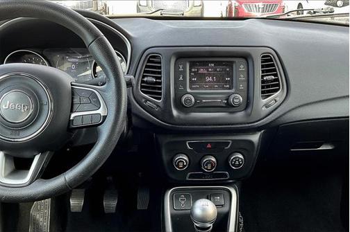 2018 Jeep Compass Sport