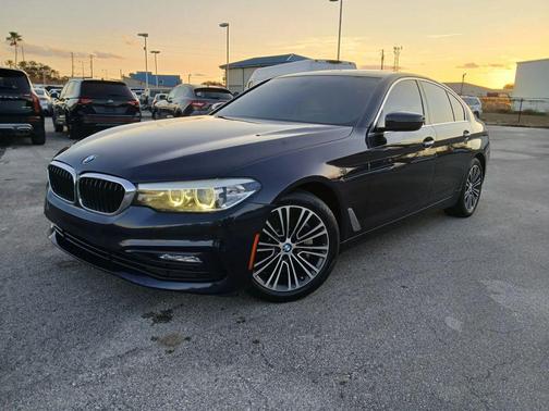 2017 BMW 530 530i Sedan 4D