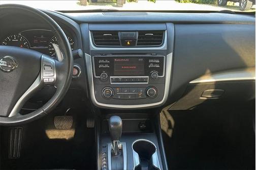 2017 Nissan Altima 2.5 SR