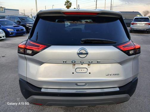 2021 Nissan Rogue SV