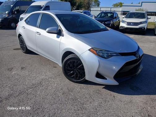 2018 Toyota Corolla LE