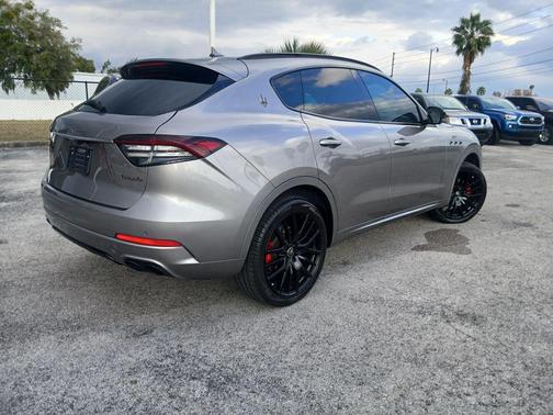 2022 Maserati Levante GT