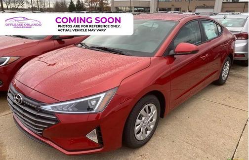 2019 Hyundai ELANTRA SE