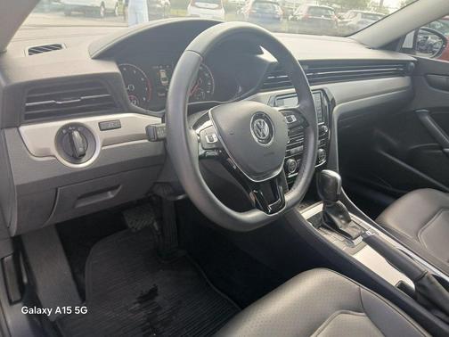2021 Volkswagen Passat 2.0T SE