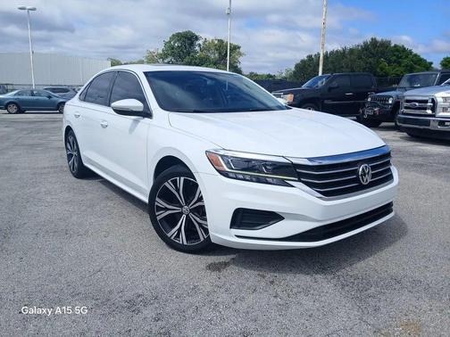 2021 Volkswagen Passat 2.0T SE
