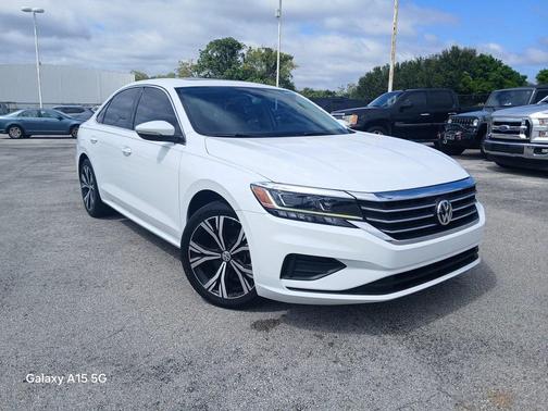 2021 Volkswagen Passat 2.0T SE