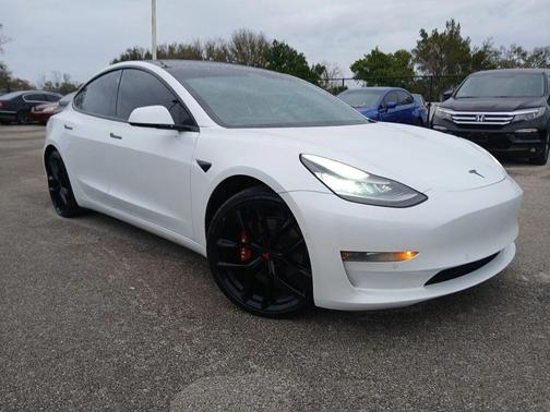 2019 Tesla Model 3 Long Range
