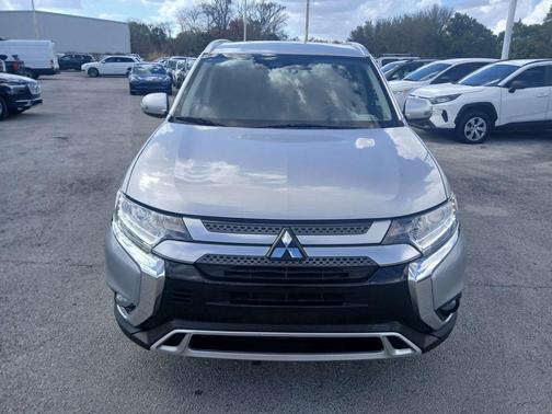 2020 Mitsubishi Outlander SP