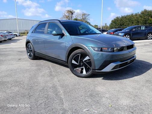 2025 Hyundai IONIQ 5 SEL
