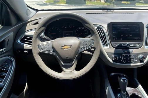 2020 Chevrolet Malibu FWD LT