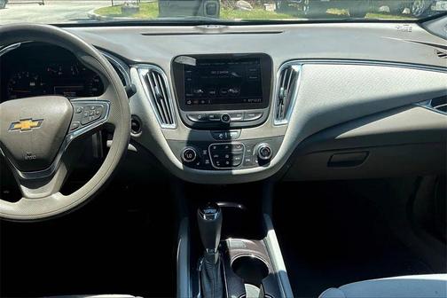 2020 Chevrolet Malibu FWD LT