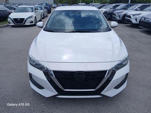 White 2021 Nissan Sentra SV