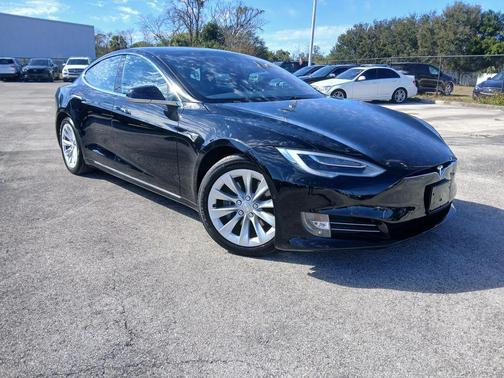 2018 Tesla Model S 75D