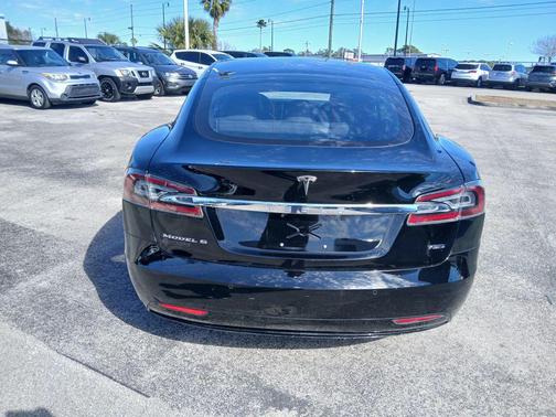 2018 Tesla Model S 75D