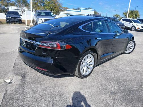 2018 Tesla Model S 75D