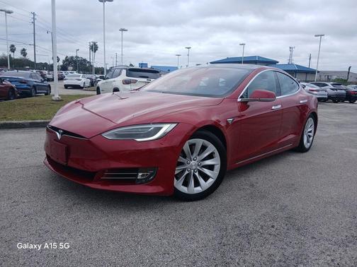 2016 Tesla Model S 90D