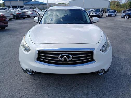 2014 INFINITI QX70 Base