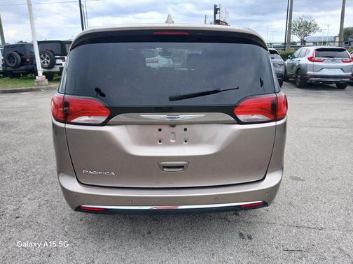 Molten Silver 2018 Chrysler Pacifica Touring Plus