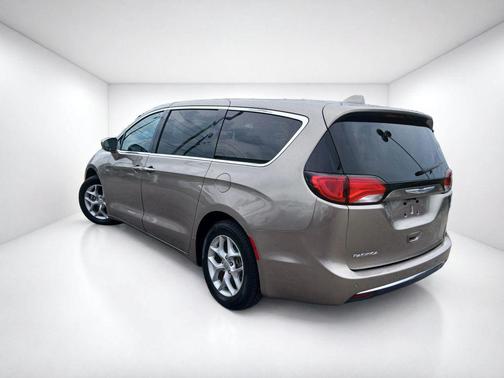 Molten Silver 2018 Chrysler Pacifica Touring Plus