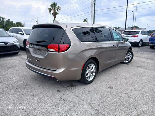 Molten Silver 2018 Chrysler Pacifica Touring Plus
