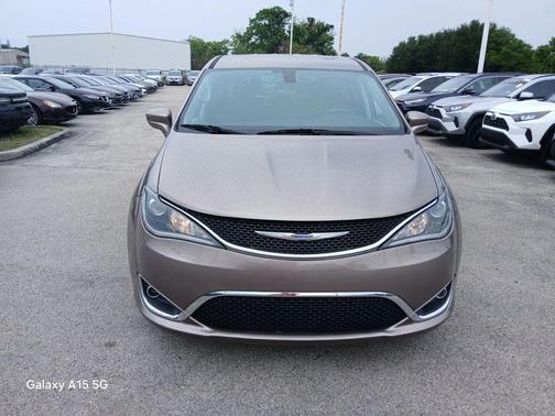Molten Silver 2018 Chrysler Pacifica Touring Plus