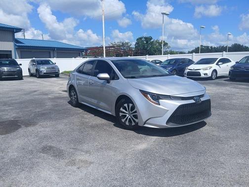2022 Toyota Corolla Hybrid LE