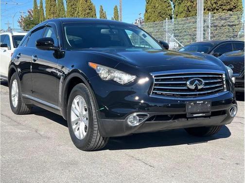 2016 INFINITI QX70 Base