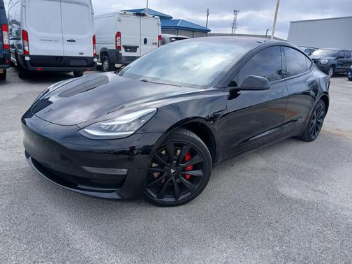 2018 Tesla Model 3 Long Range