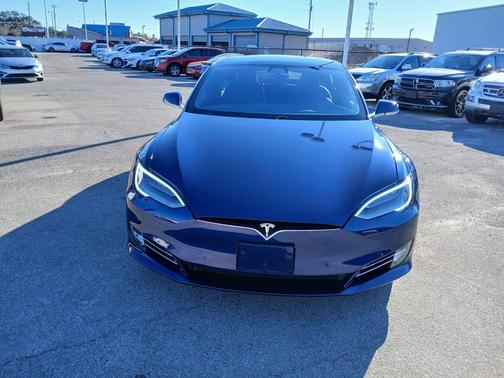 2020 Tesla Model S Long Range