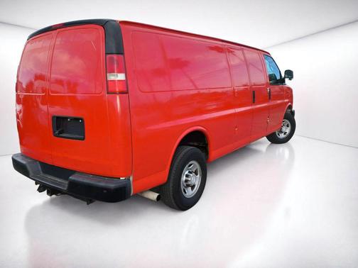 Summit White 2018 Chevrolet Express 3500 Work Van