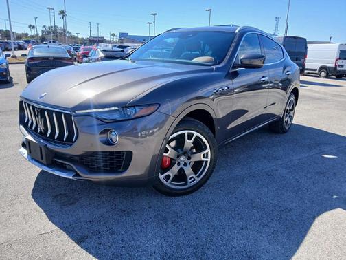 2017 Maserati Levante Base