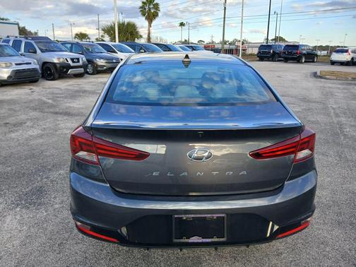 2020 Hyundai ELANTRA Value Edition