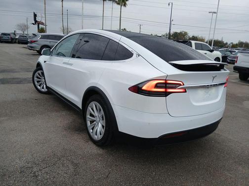 2018 Tesla Model X 100D