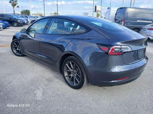 2023 Tesla Model 3 Standard Range