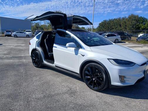 2017 Tesla Model X 75D