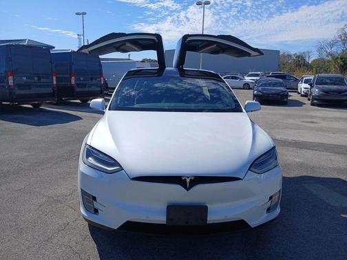 2017 Tesla Model X 75D