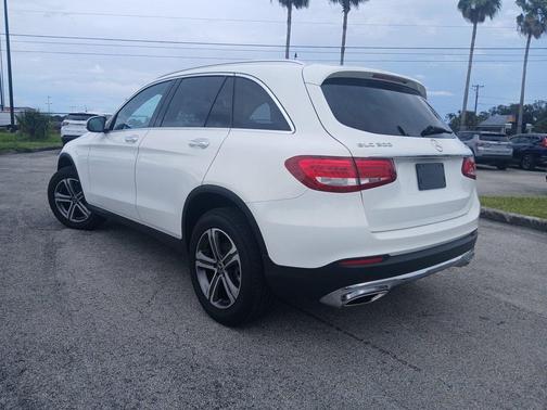 2019 Mercedes-Benz GLC 300 4MATIC