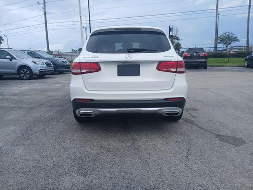 2019 Mercedes-Benz GLC 300 4MATIC