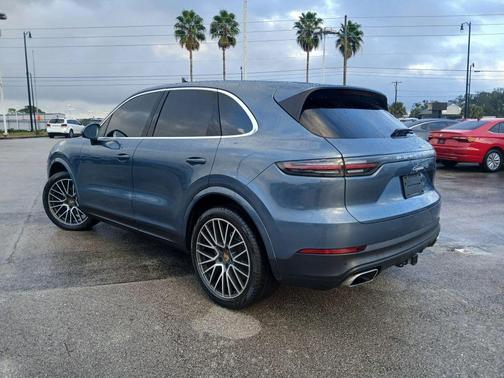 2019 Porsche Cayenne Cayenne