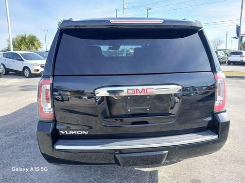 2017 GMC Yukon Denali