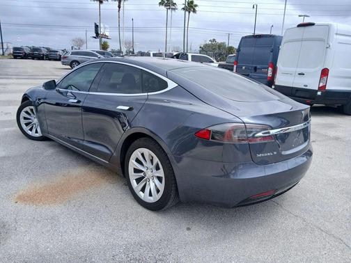 2017 Tesla Model S 75