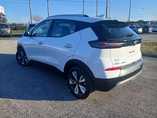 2022 Chevrolet Bolt EUV FWD LT