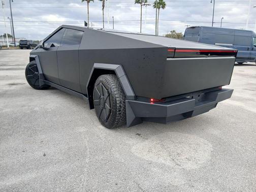 2024 Tesla Cybertruck All-Wheel Drive