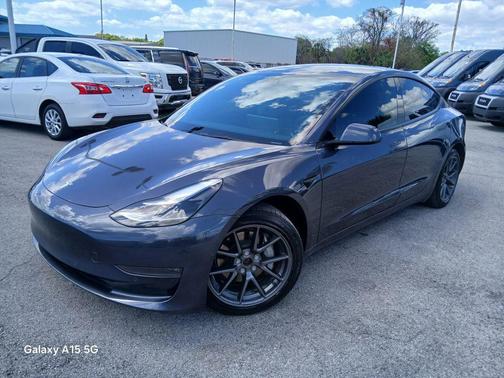 2022 Tesla Model 3 Long Range