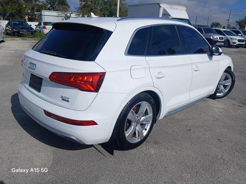 2018 Audi Q5 2.0T Tech Premium